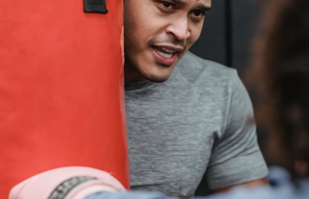 Un entraînement de boxe au sac